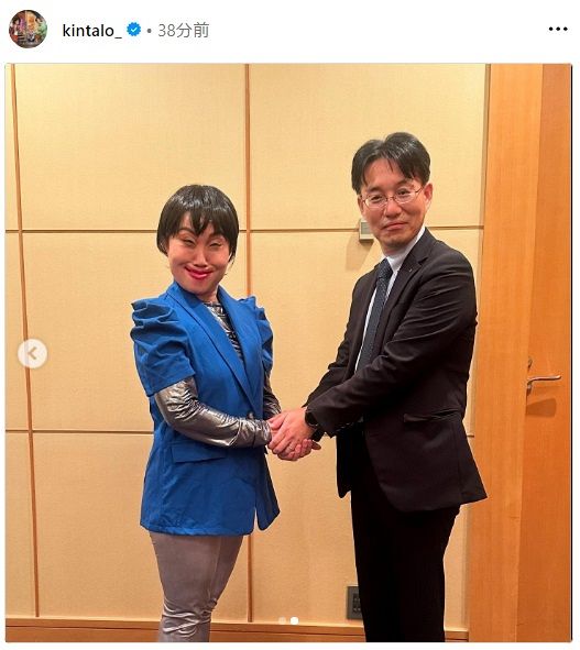 ◇似てる？ キンタロー。の高市早苗首相【写真複数】：中日スポーツ