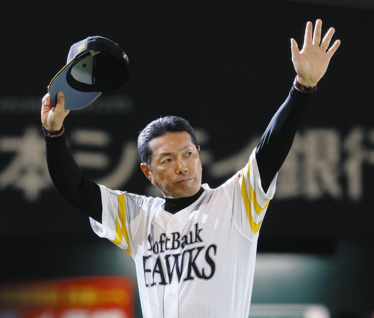 ソフトバンク・小久保監督、「これで佑京も歴史に名を刻みましたね」周