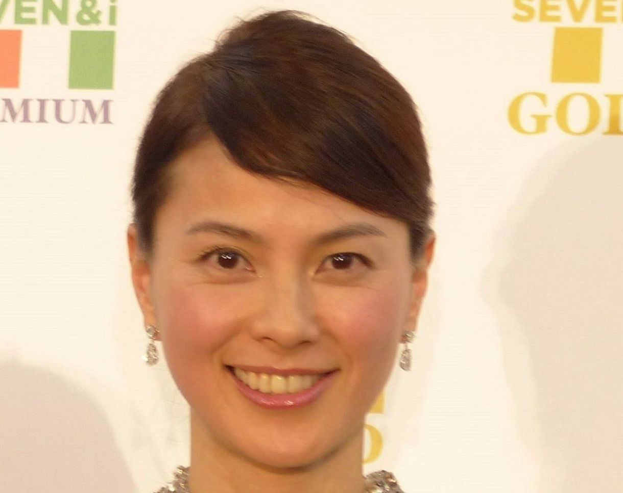 元女優 58歳！？引退した元女優がSNS登場し美肌を披露、「たるみが無いのはすごい」「いまだに綺麗ってすごいわ」：中日スポーツ・東京中日スポーツ