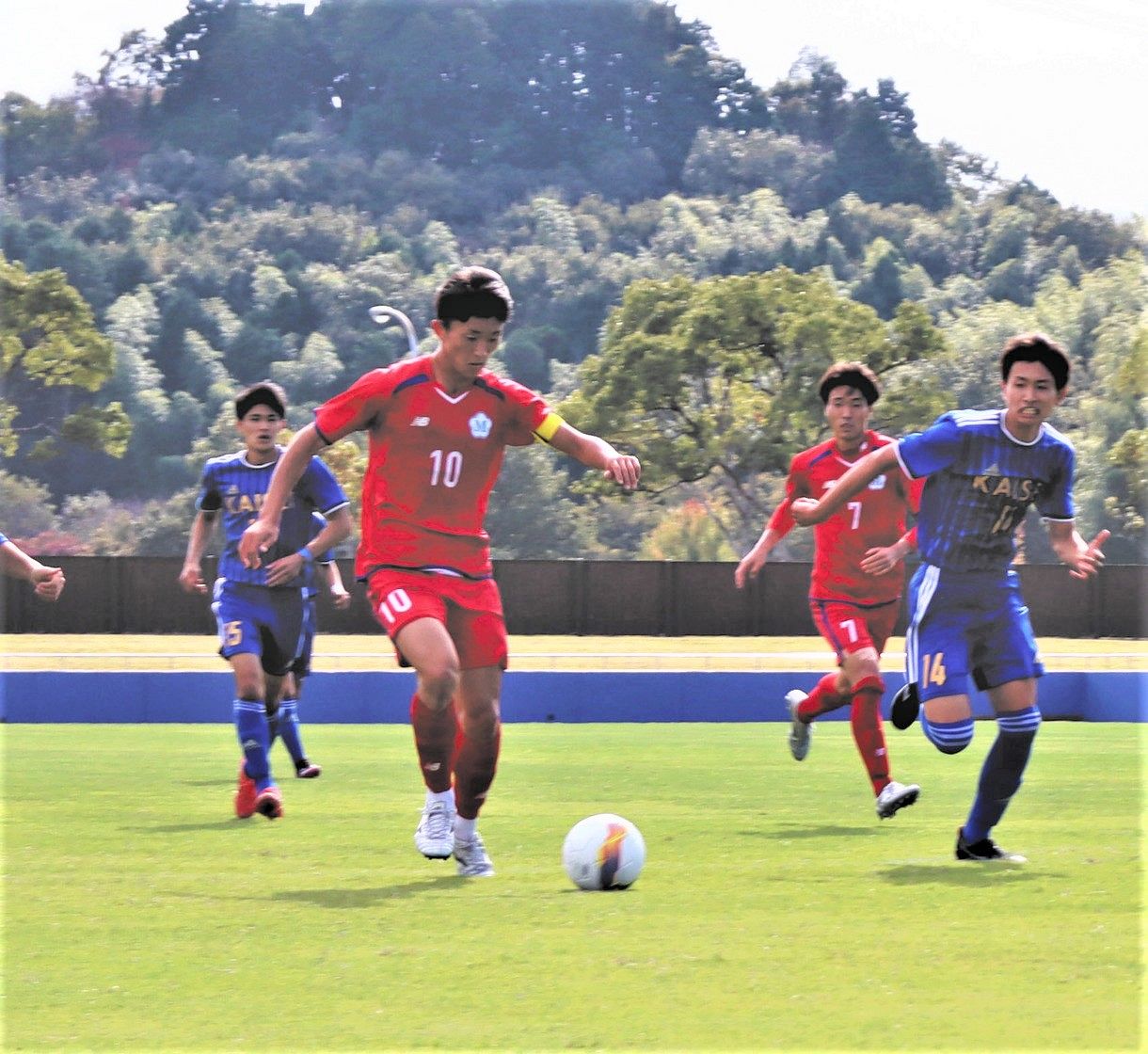 三重高 4年ぶり選手権出場 主将らのゴールで3得点 海星の猛攻しのぐ 高校サッカー三重大会 中日スポーツ 東京中日スポーツ 三重高 4年ぶり選手権出場 主将らのゴールで3得点 海星の猛攻しのぐ 高校サッカー三重大会 中日スポーツ 東京中日スポーツ