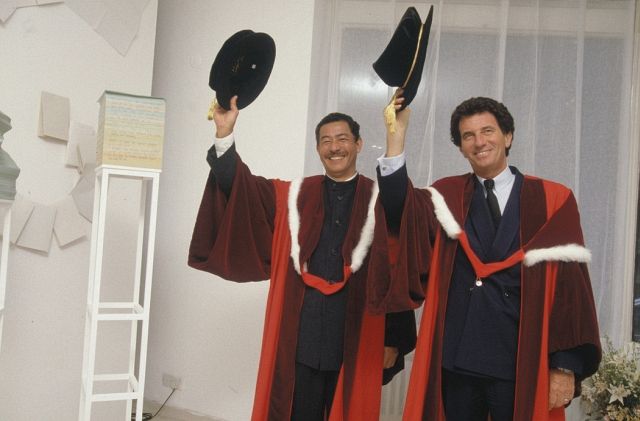 i sseymiyakeイッセイミヤケ三宅一生ワンピース 三宅一生の全仕事を収録、「ISSEY MIYAKE 三宅一生」改訂版の刊行記念