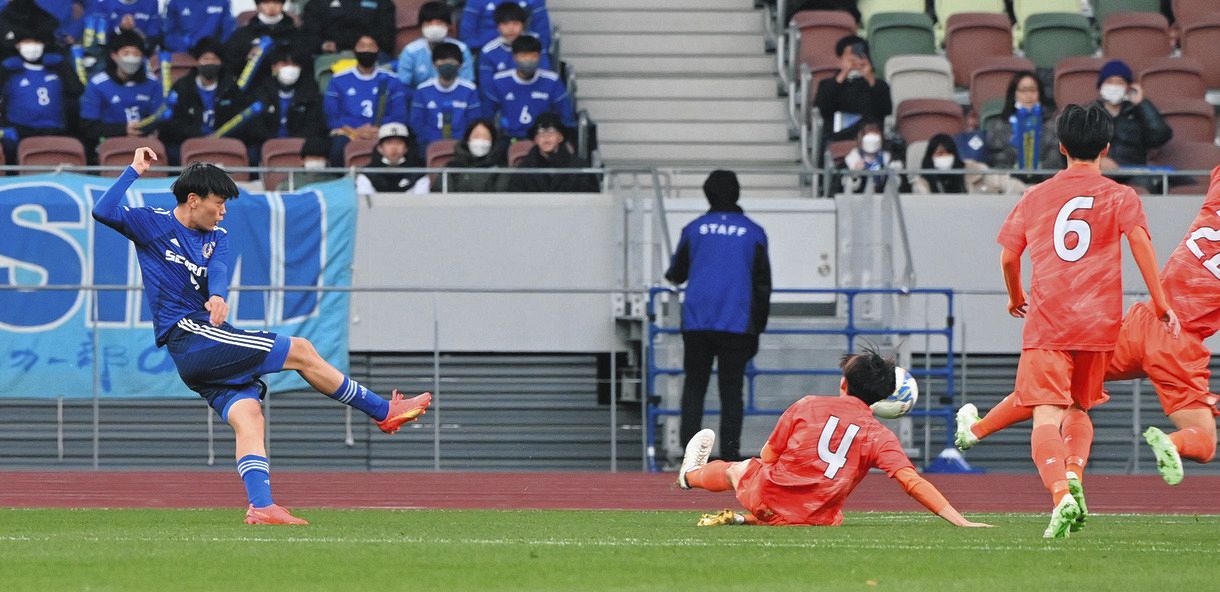 成立学園高校サッカー部　ユニフォーム　L スパッツ、インナー付属　上下セット 今季ブランド 成立学園高校サッカー部公式戦ユニフォーム L スパッツ付