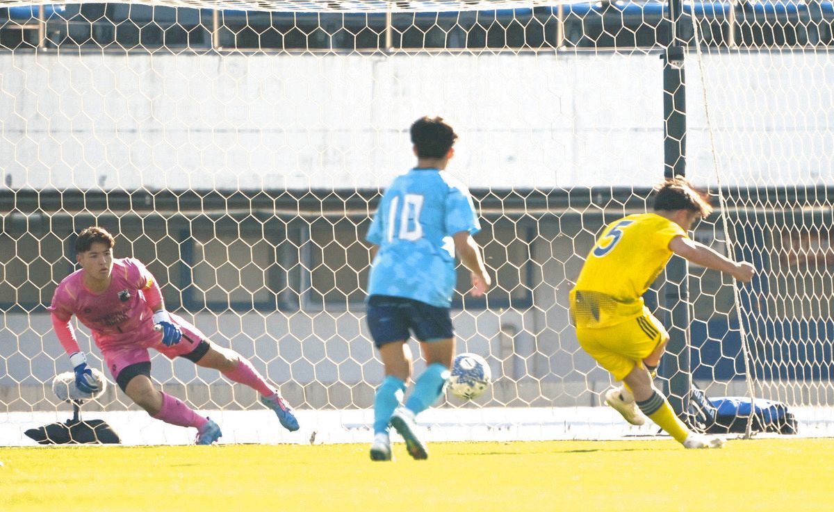 鹿島学園、金沢学院大附を破り3回戦進出 清水朔玖が決めたPKの1点を