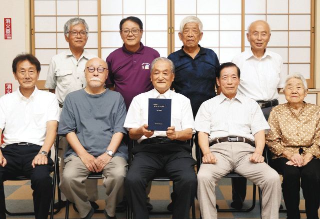 戦後の混迷に向き合った「狂俳」　神戸の瀬古歴史研究会が記念誌編さんし紹介