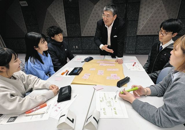 教員の魅力発信、選考も工夫　採用倍率低下で各教委＜先生が足りない＞