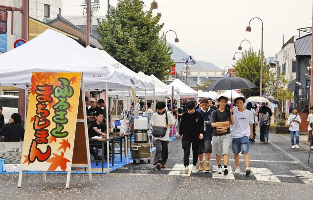 伝統料理やステージ満喫　恵那市で「みのじのみのり祭」にぎわう