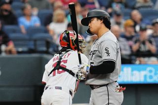 ピート・ローズ氏、またも大谷翔平をイジる…サイン会でボールに