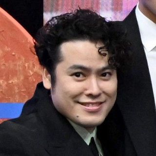 「その後ろ姿だけで泣けます」『豊臣兄弟！』あさひの夫演じた前原瑞樹のオフショに「背中に何ともいえない哀愁が…」「後ろ姿がかっこいい」