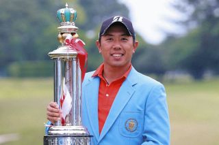 堀川未来夢が優勝、イップスだから燃える強さ　男子ゴルフ・中日クラウンズ最終日
