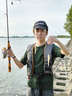 穴釣り大満足 ガツガツと3人カサゴ35匹 三重県鈴鹿市沖・消波