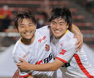 元スペイン代表フェルナンド・イエロさん「サッカーはどんなことも