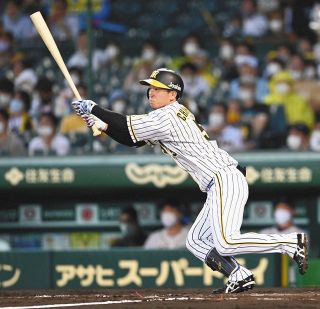 【阪神】近本 今季11本目の二塁打で追加点、今季自己最長の5試合連続安打