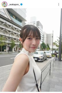 ◇長谷川京子、ノースリーブワンピースから伸びた美脚【写真】：中日