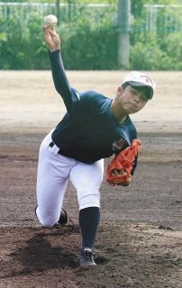 プロ注目の浦和実・豆田が練習試合でMAX144キロ好投　中日スカウト「いい投手なのは間違いない」