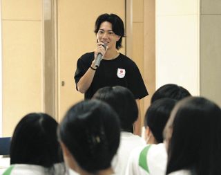 とことん楽しんで突き詰めて　ミラノ五輪スキーHP・松浦透磨選手が大野町の母校で講演