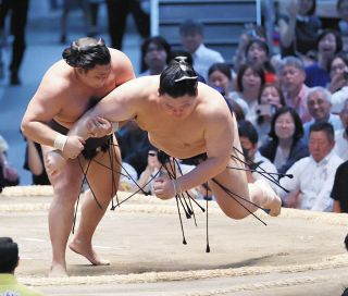 朝乃山を圧倒した正代 本当に無心での相撲なら双葉山に迫っている 以前