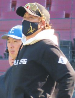 来年はアレじゃなくてアベ」阿部慎之助新監督が就任会見「全員が変われ