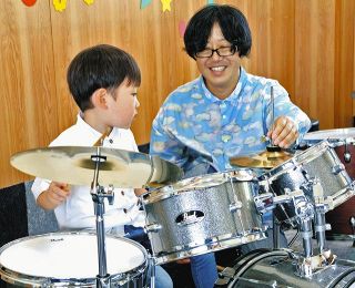乳幼児がジャズバンド結成？！　岐阜・各務原のサックス奏者がメンバー募集　