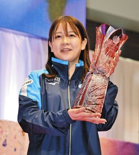 引退理由は「父親の介護でレースがおろそかに…」61歳のボート元女王・鵜飼菜穂子が有終Ｖ ：中日スポーツ・東京中日スポーツ