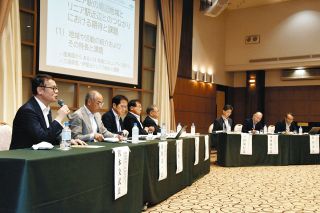 地域振興、官民連携が重要　飯田でリニア時代見据えたシンポ