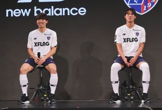【J1・FC東京】古巣復帰の蓮川、憧れ森重とのプレーにワクワク U-18から昇格の大森は「兄弟対決できたら」