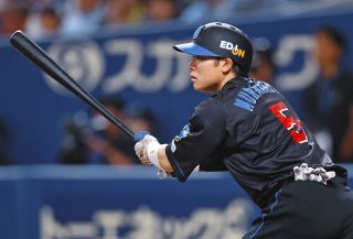 中日】3点リードの8回に福永裕基内野手がプロ初本塁打：中日スポーツ