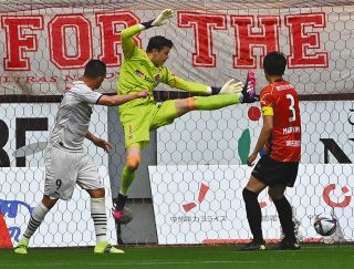 名古屋グランパスは今季2敗目　首位・川崎との直接対決で4失点【サッカーJ1】