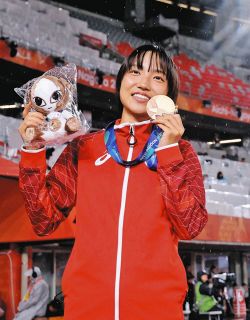 ソチ五輪銀のスノーボード竹内智香、22年北京五輪目指す意向 出場なら