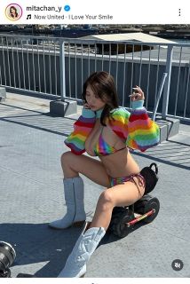 ◇吉高由里子、オフショット 紫式部【写真】：中日スポーツ・東京中日