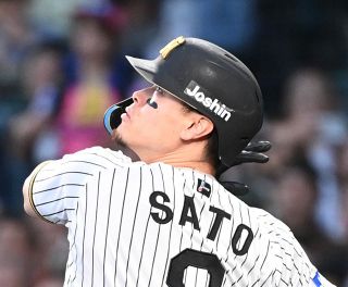 阪神はもう「選手に冷たい球団」ではない　佐藤輝明「ポスティング容認」で感じた《温かさ》　7月のリリースで早くも“異変”　速攻対応の陰に…今オフ特有のMLB事情