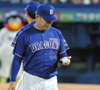 中日・井上監督、試合前「『俺にはなむけの勝利をくれ』と言った」「俺たちはプロ。勝たなきゃいけない、責任は取らせてくれ」と選手に伝える