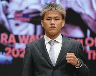 中谷潤人、黒いウエア姿で鋭いシャドー披露「減量はめっちゃ順調