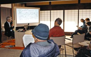 窪田空穂の随筆、民俗資料として読む　松本の生家で講座「冬日ざし」