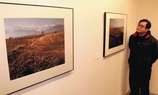 安曇野、懐かしき時代の「残影」　山岳写真家・田淵行男、ゆかりの街で遺作展