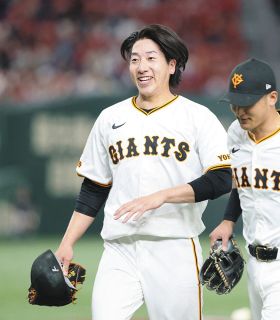 1点差に詰め寄る3ランを放ったヤクルト・オスナ「諦めない気持ち 1点差に詰め寄る3ランを放ったヤクルト・オスナ「諦めない気持ち