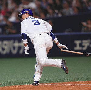 周平、左腕から適時打　連日勝負強さ発揮
