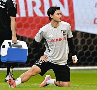 内田篤人、中村憲剛の両ロールモデルコーチは練習参加し選手と