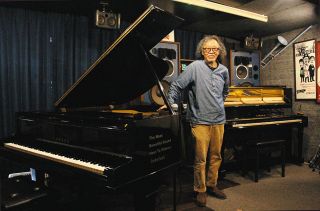 開業51周年記念！ 西尾のジャズクラブ「インテルサット」がライブ企画　腕利き演奏者がその日限りのデュオ結成