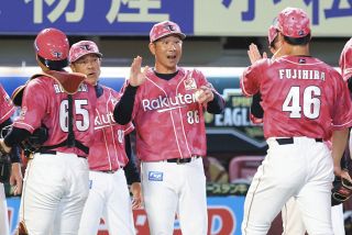 ヤクルト】青木宣親の引退試合、選手全員が背番号「23」ユニ着用