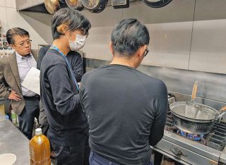 桃山窯 45年の集大成 京都出身陶芸家 木村好博さん ：日刊県民福井Web