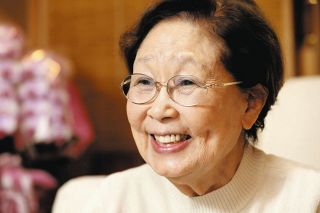 元なでしこMF仲田歩夢、警察官の制服姿を投稿に「カッコイイ」「逮捕