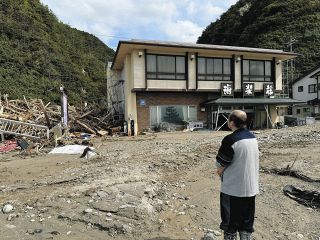 【石川】父の宿で帰り待つ 長男　珠洲・真浦町 池田幸雄さん