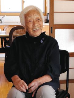 旧満州で終戦…髪切り落とし街頭でろうそく売り　下呂の100歳女性「みんなのおかげで生かしてもらえた」
