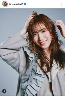 ◇影山優佳、母が“激写”「グビグビいっちゃってる」【写真複数】：中日