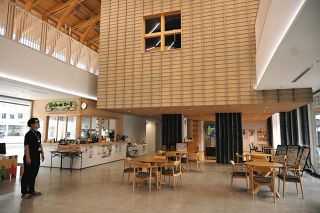 中南米の音色、ヒノキの香り　10月23日、白川町役場でアルパの演奏を楽しむコンサート