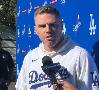 アリゾナ・ダイヤモンドバックス コービン・キャロル ”新人王” ボブルヘッド Yahoo!オークション - コービン・キャロル／”新人王