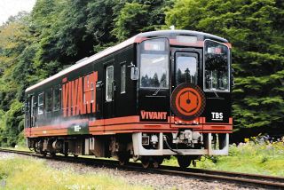 神岡軌道」の車両とほぼ同型 ディーゼル機関車が来た 「ガッタンゴー 神岡軌道」の車両とほぼ同型 ディーゼル機関車が来た 「ガッタンゴー