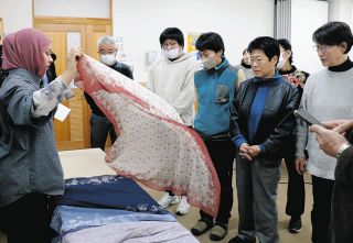 イスラム教を知り滞在に備え　伊那市観光協会が講習会、信大留学生から学ぶ