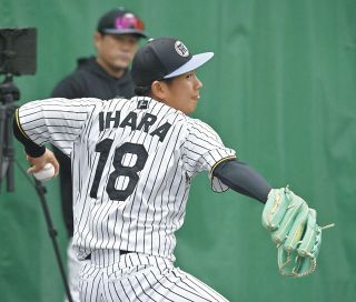 阪神の「18」は決して輝かしいエース番号ではない… ドラフト1位左腕