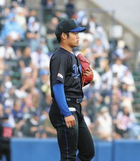 中日】涌井秀章、竜のユニホーム初披露「ユニ似合う？」山本＆福島